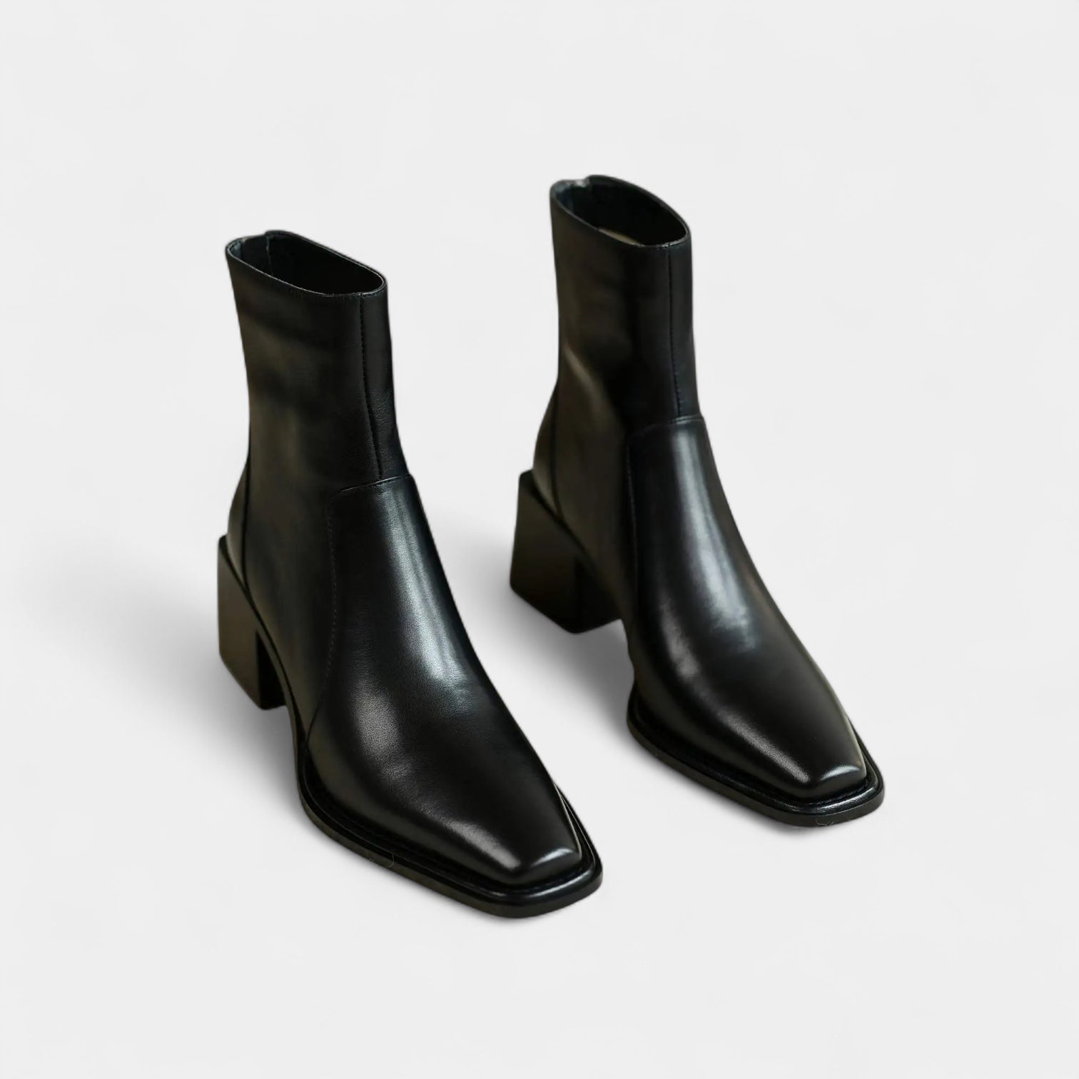 Noir | Women’s Leather Ankle Boots