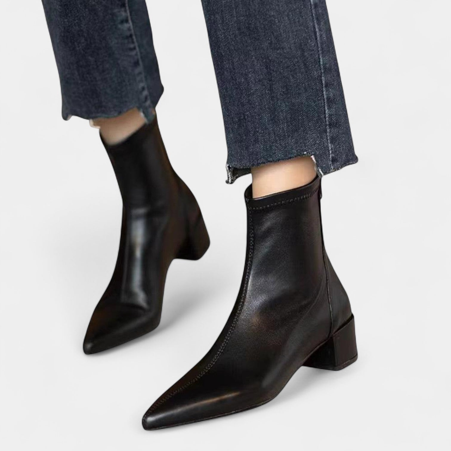 Noir | Women's Zip Back Ankle Boots-Boots-Noir-Noir