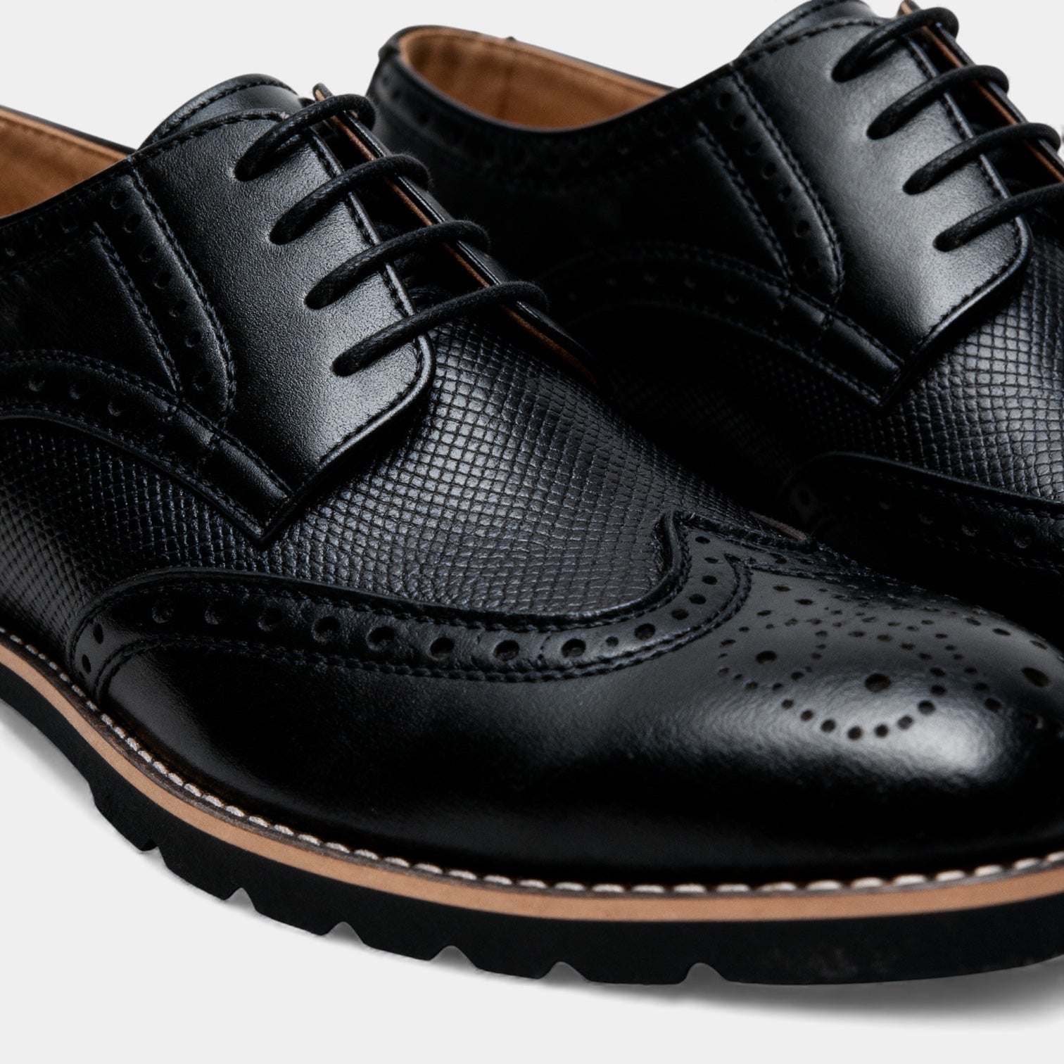 Men’s Faux Leather Oxford Wingtip Brogue Shoes