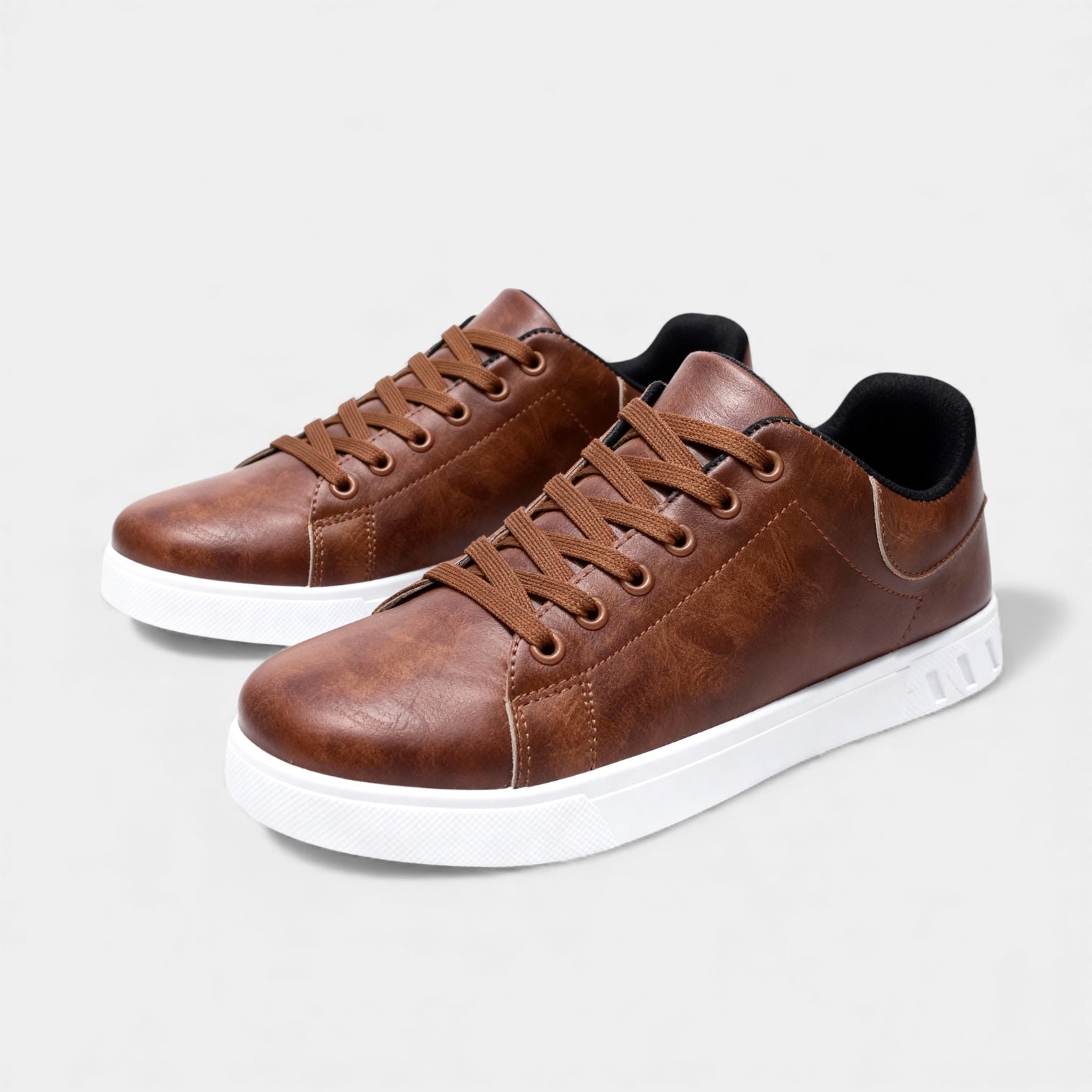 Men's Everyday Classic Business Sneakers