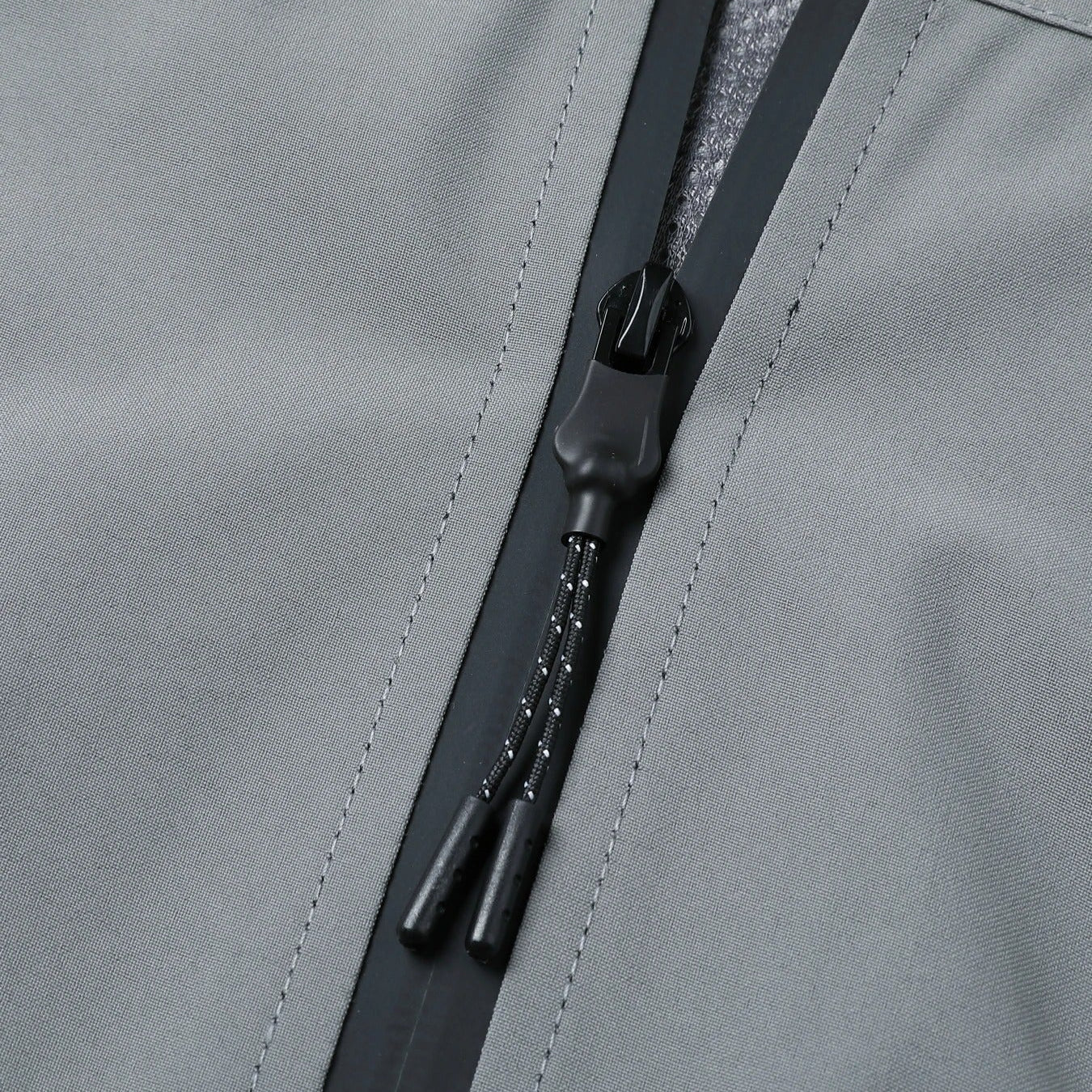 Noir | Men’s Waterproof Windbreaker Jacket